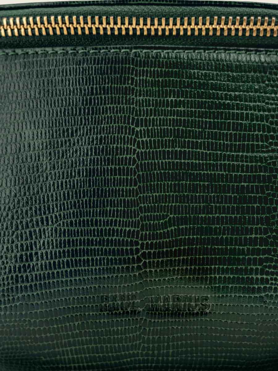 photo-focus-mATERIAAL-BANANA-BAG-LEATHER-GROEN-LABEL-1960-pAUL-MARIUS-M503-L-DG