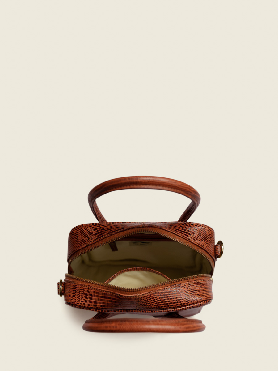 photo-inside-hand-bag-brown-leather-raphaelle-1960-paul-marius-w43-l-l