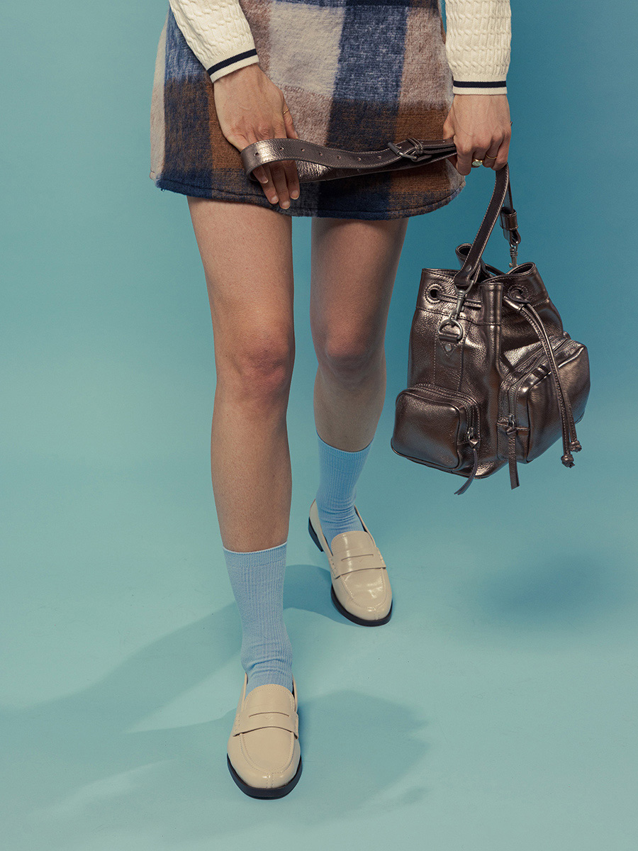 leren-zilver-emmer-tas-90s-w57-b