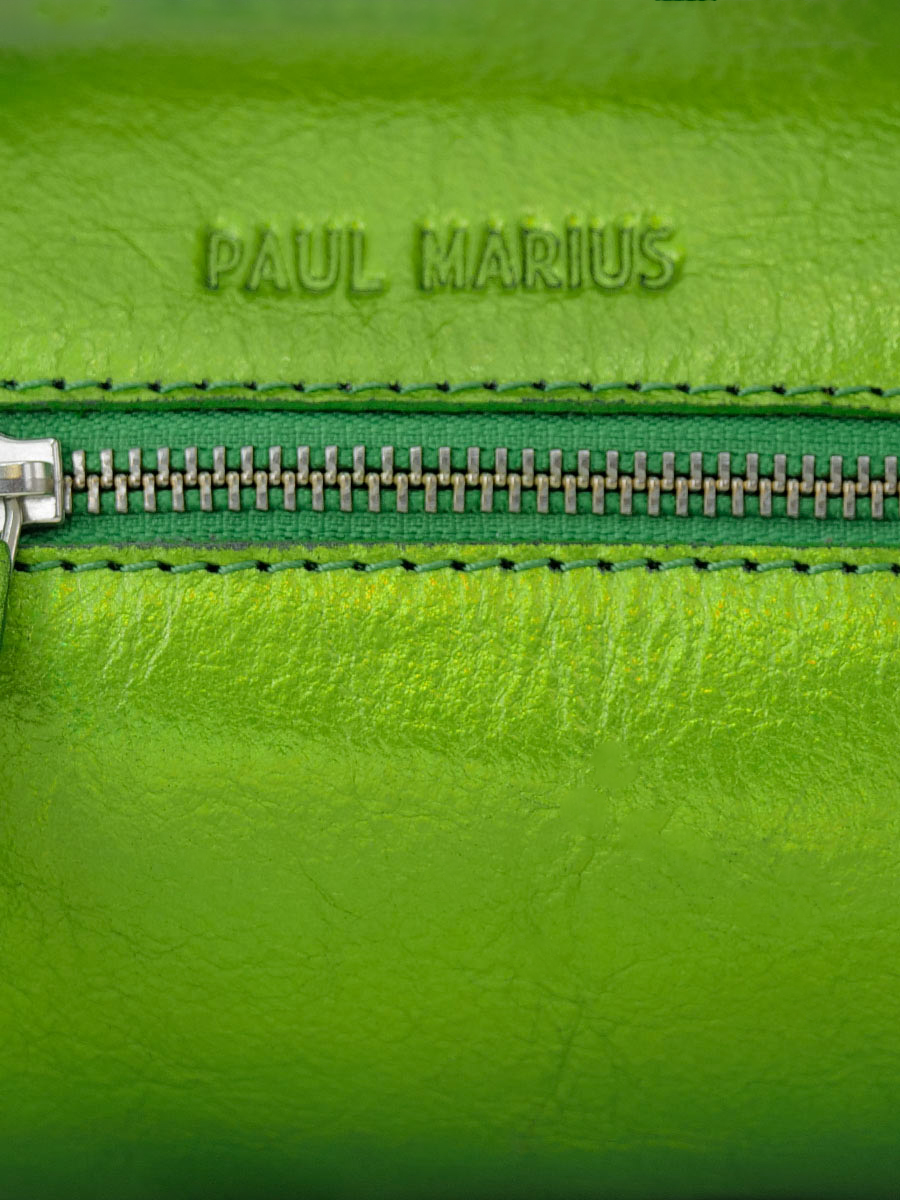 foto-materiaal-hand-tas-leder-groen-vrouw-charlie-absinthe-paul-marius-w30-gr-b
