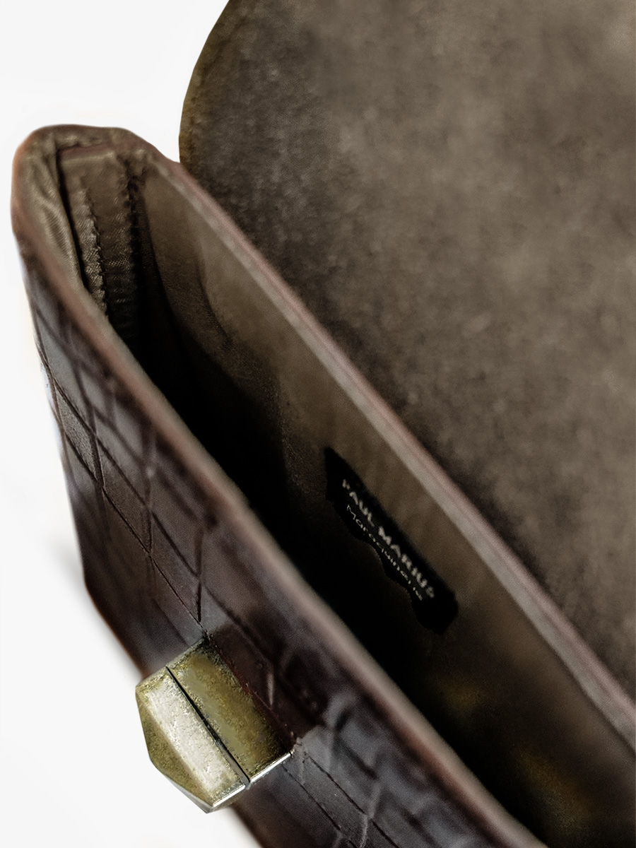 foto-interieur-sac-telefoon-leder-vrouw-agatha-alligator-bruin-paul-marius-m70-a-db