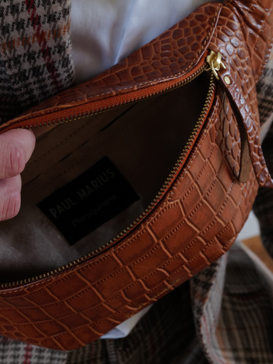 photo-banana-bag-carrier-LEATHER-WOMAN-LABANE-ALLIGATOR-BROWN-PAUL-MARIUS-M503-A-l