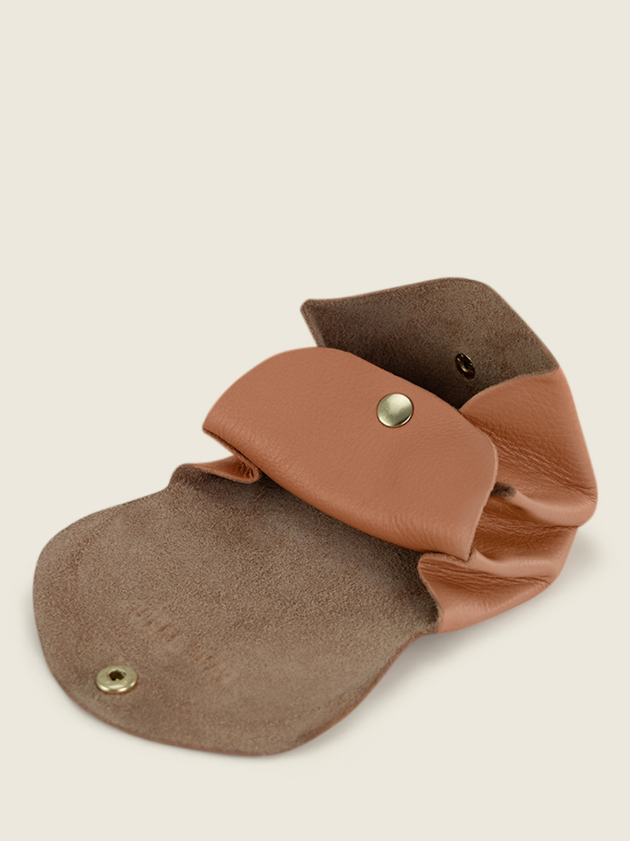 foto-interieur portemonnee-bruin-legustave-leder-kunst-deco-caramel-paul-marius-clp-ad-ca