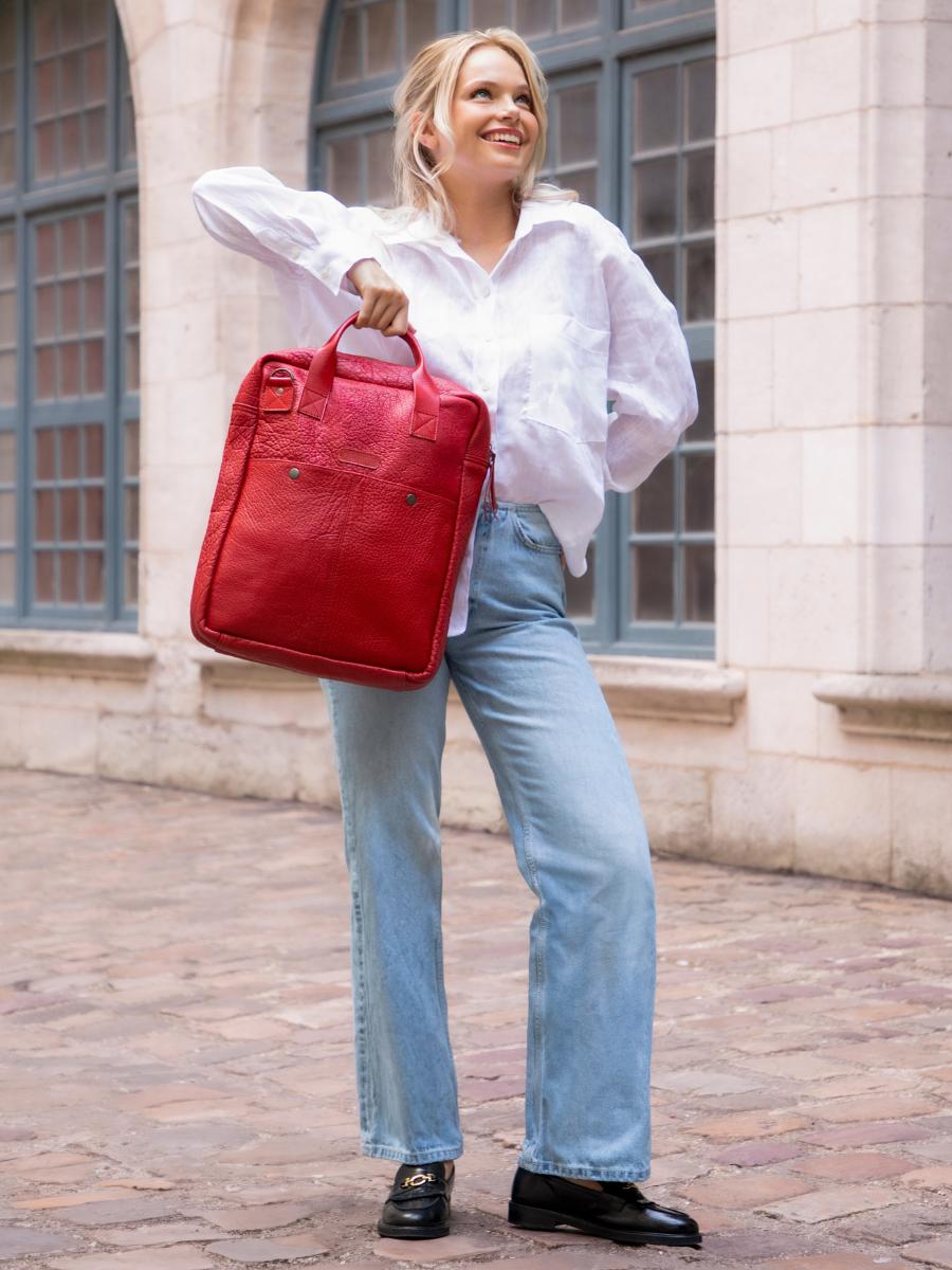 foto-document-houder-lecabas-de-marius-rood-leer-carmin-paul-marius-b02-b-r