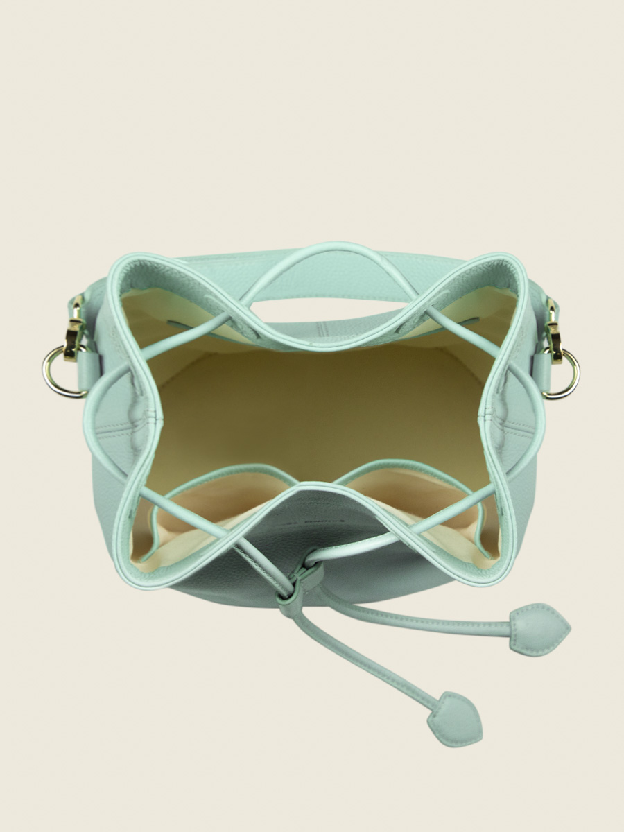 foto-overzicht-tas-emmer-tas-leer-blauw-capucine-azur-blauw-sky-paul-marius-w39-az-l-blauw