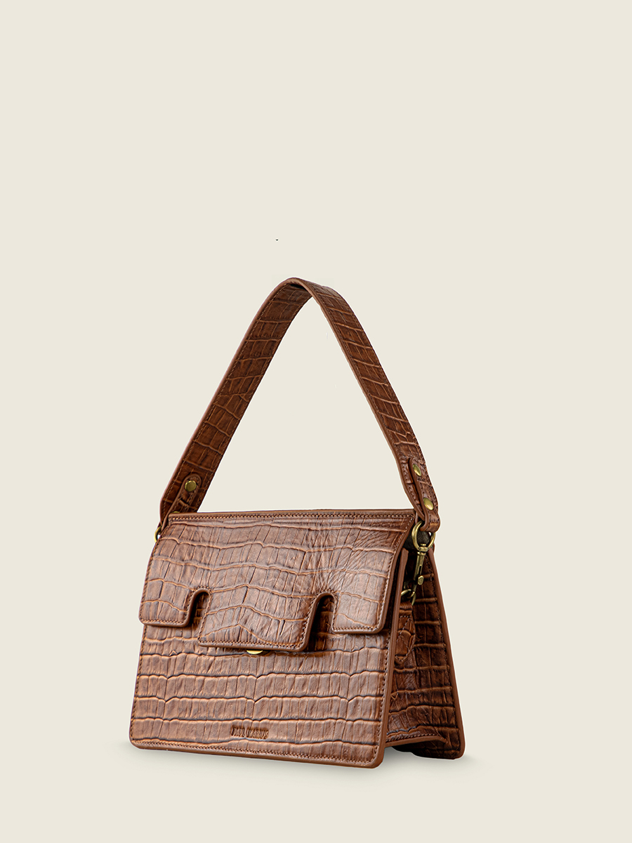 foto-vue-cote-sac-baguette-cuir-marron-gabrielle-heritage-marron-glace-paul-marius-w42-cr-db