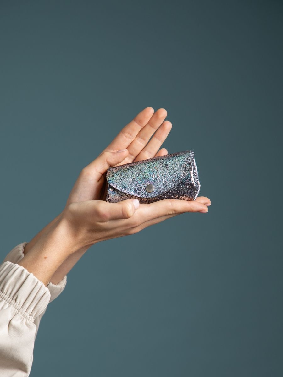 foto-achterzijde-portefeuille-leder-multicolor-legustave-galaxie-paul-marius-clp-gal