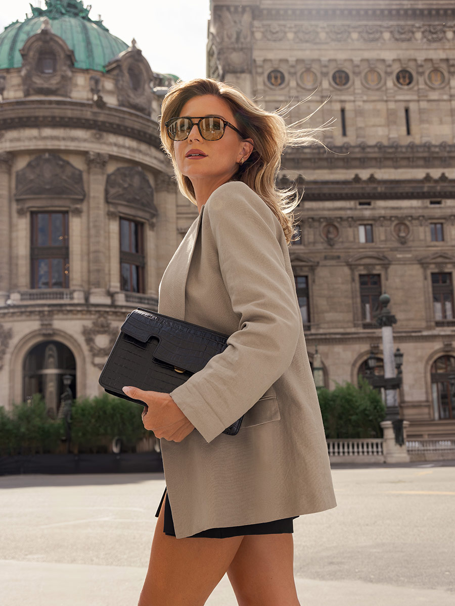 photo-view-beaded-beag-bag-leather-black-gabrielle-heritage-black-of-jay-paul-marius-w42-cr-b