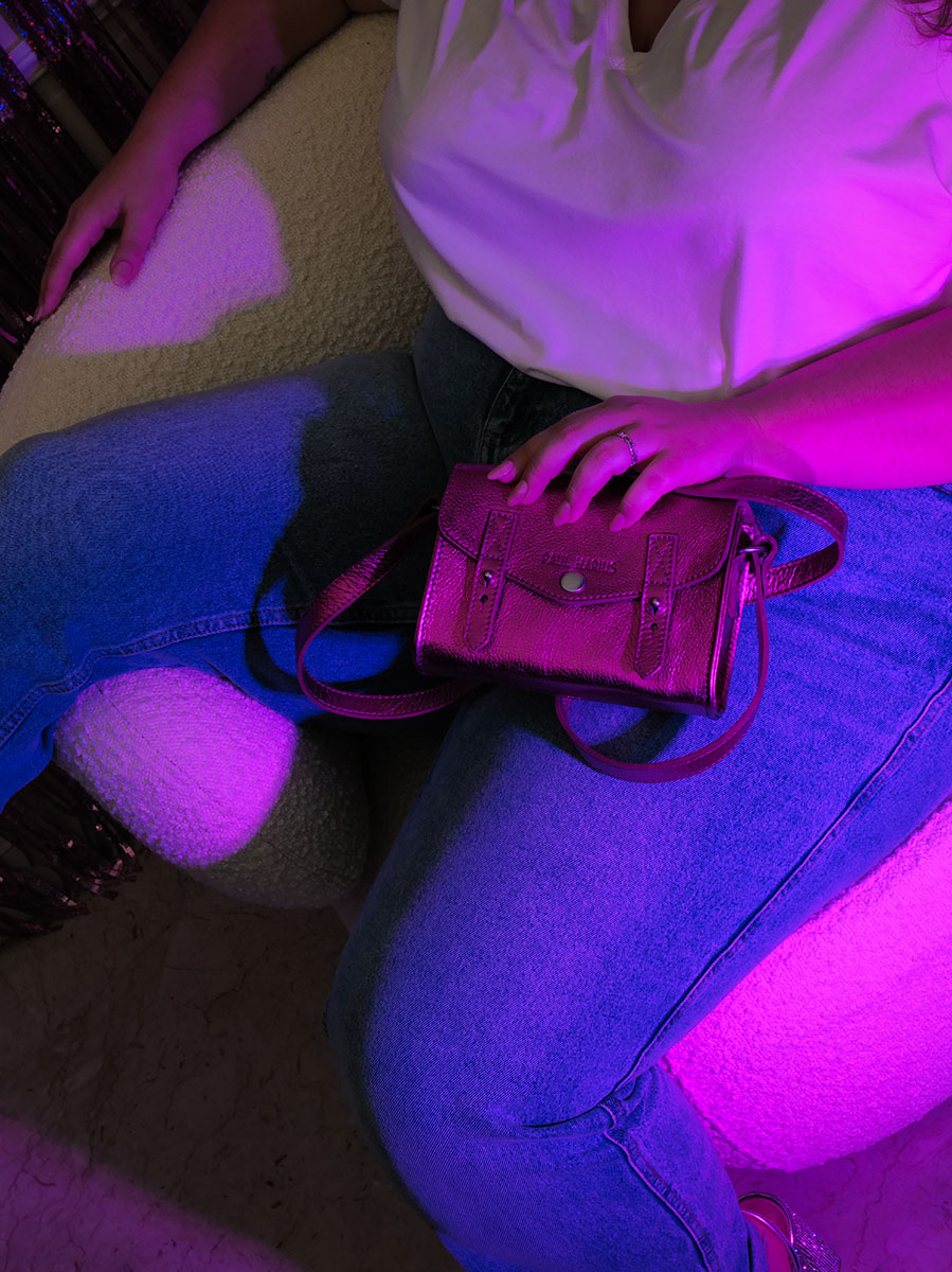 foto-bandtas-vrouwen-leder-roze-de-mini-onmisbaar-ultraviolet-paul-marius-w08S-UV-PI