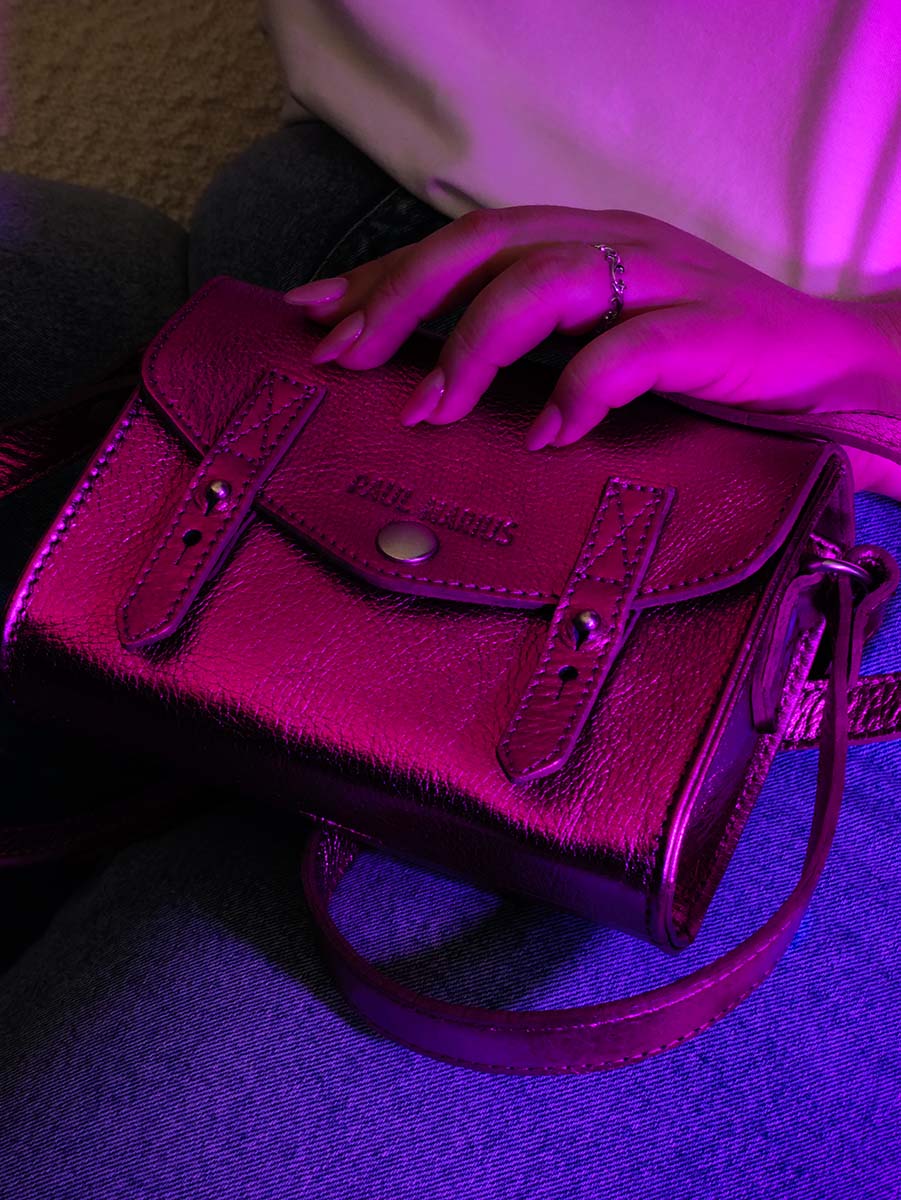 foto-mATERIAAL-BAG-BANDOULIERE-LEATHER-WOMAN-PINK-THE-MINI-INDISPENSABLE-ULTRAVIOLET-PAUL-MARIUS-W08S-UV-PI-w08s-uv-pi