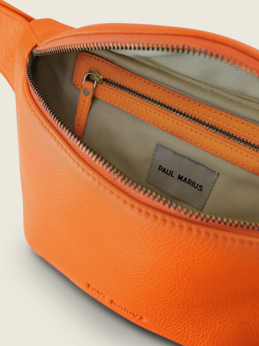 foto-vUE-INTERIEUR-BANANA-BAG-LEATHER-ORANGE-LABANE-SORBET-MANGO-PAUL-MARIUS-M503-SB-O