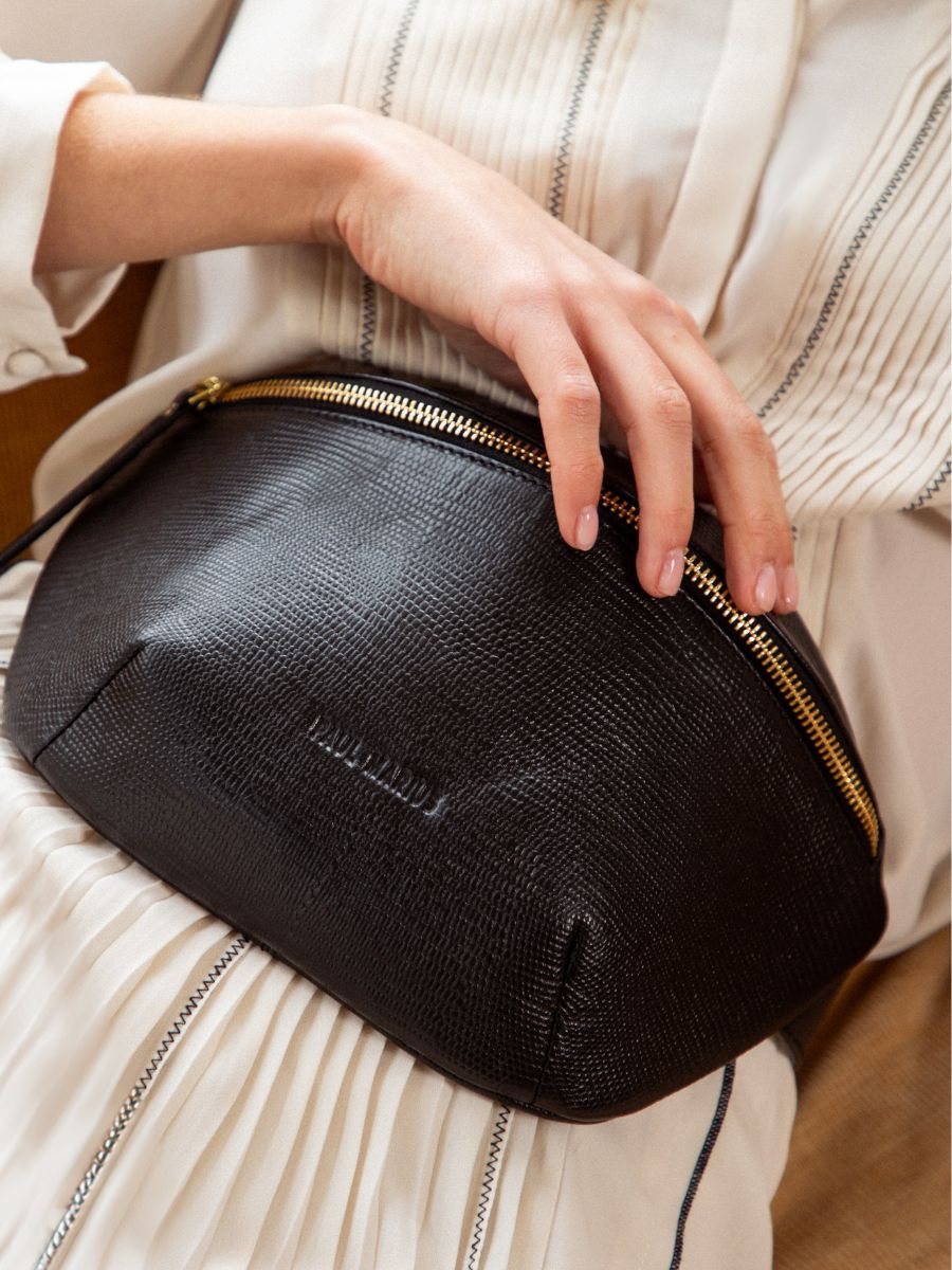 photo-view-banana-bag-carrier-black-leather-of-jays-labanane-1960-paul-marius-m503-l-b