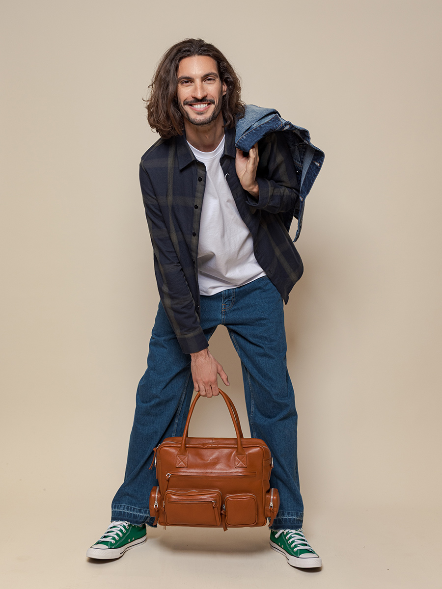 documententas-met-meerdere-vakken-bruin-ledandy-90s-cognac-zoom-materiaal-w204-co