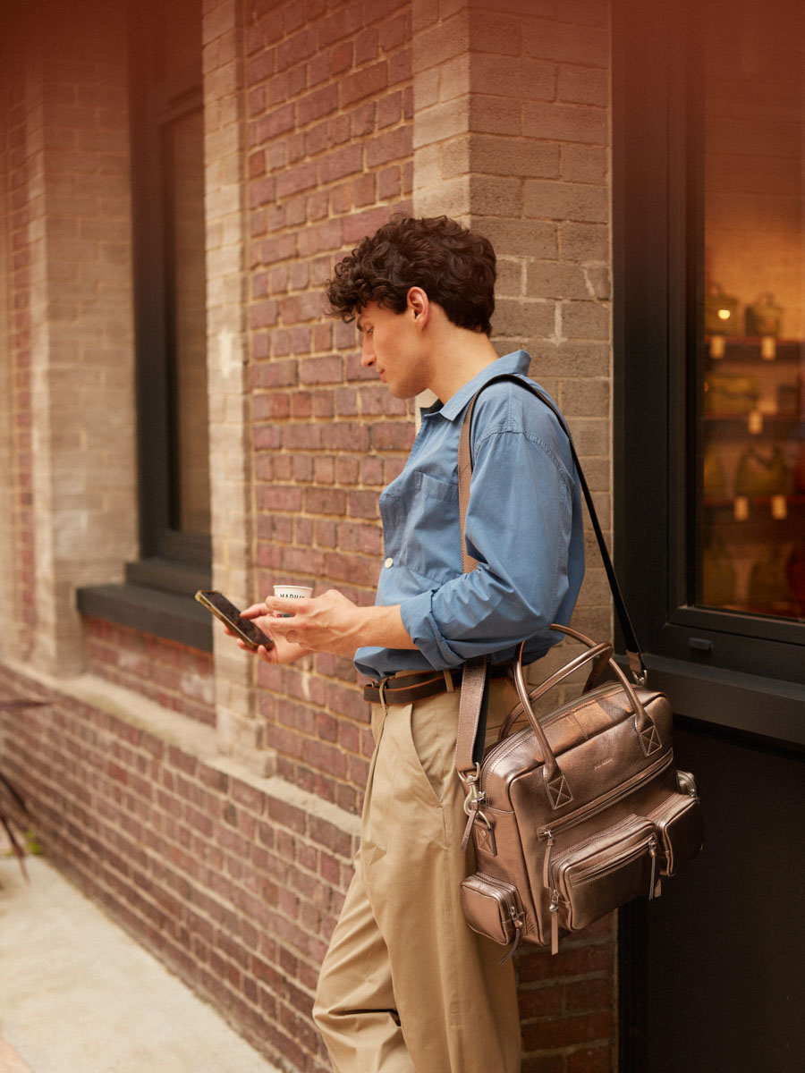 documententas-met-meerdere-vakken-ledandy-90s-koper-achterkant-w204-c