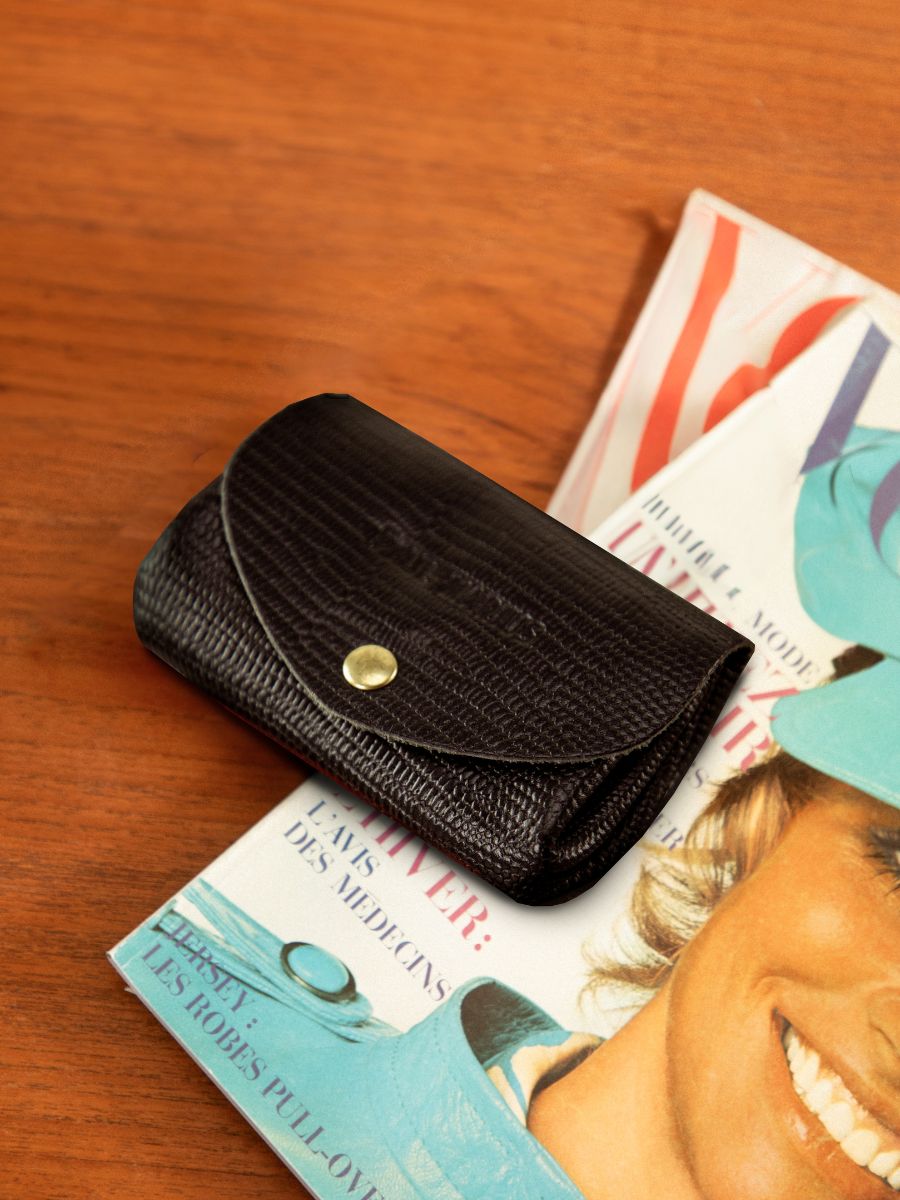 photo-view-purse-carrier-zwart-leer-van-jais-legustave-1960-paul-marius-clp-l-b