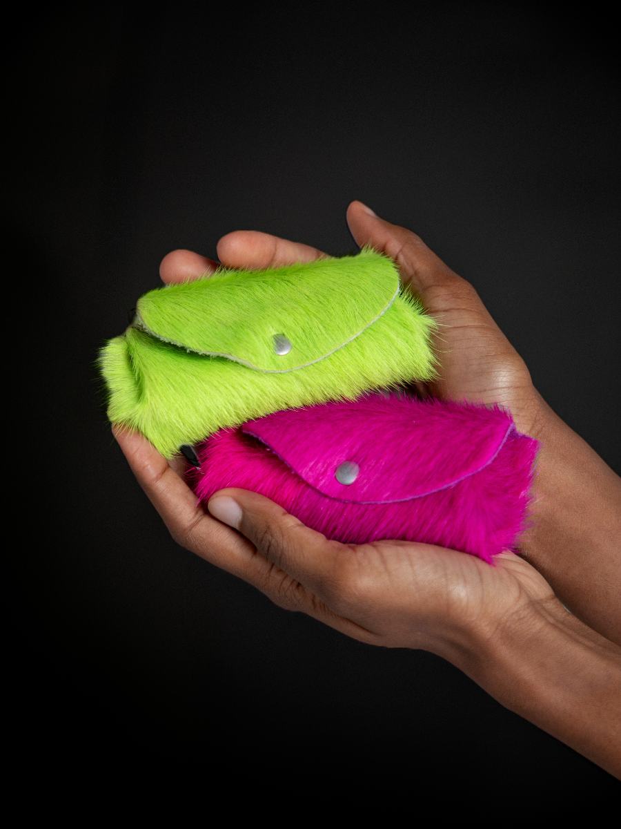 photo-vue-purse-leather-pink-legustave-creature-pink-acid-paul-marius-clp-crea-s-pi