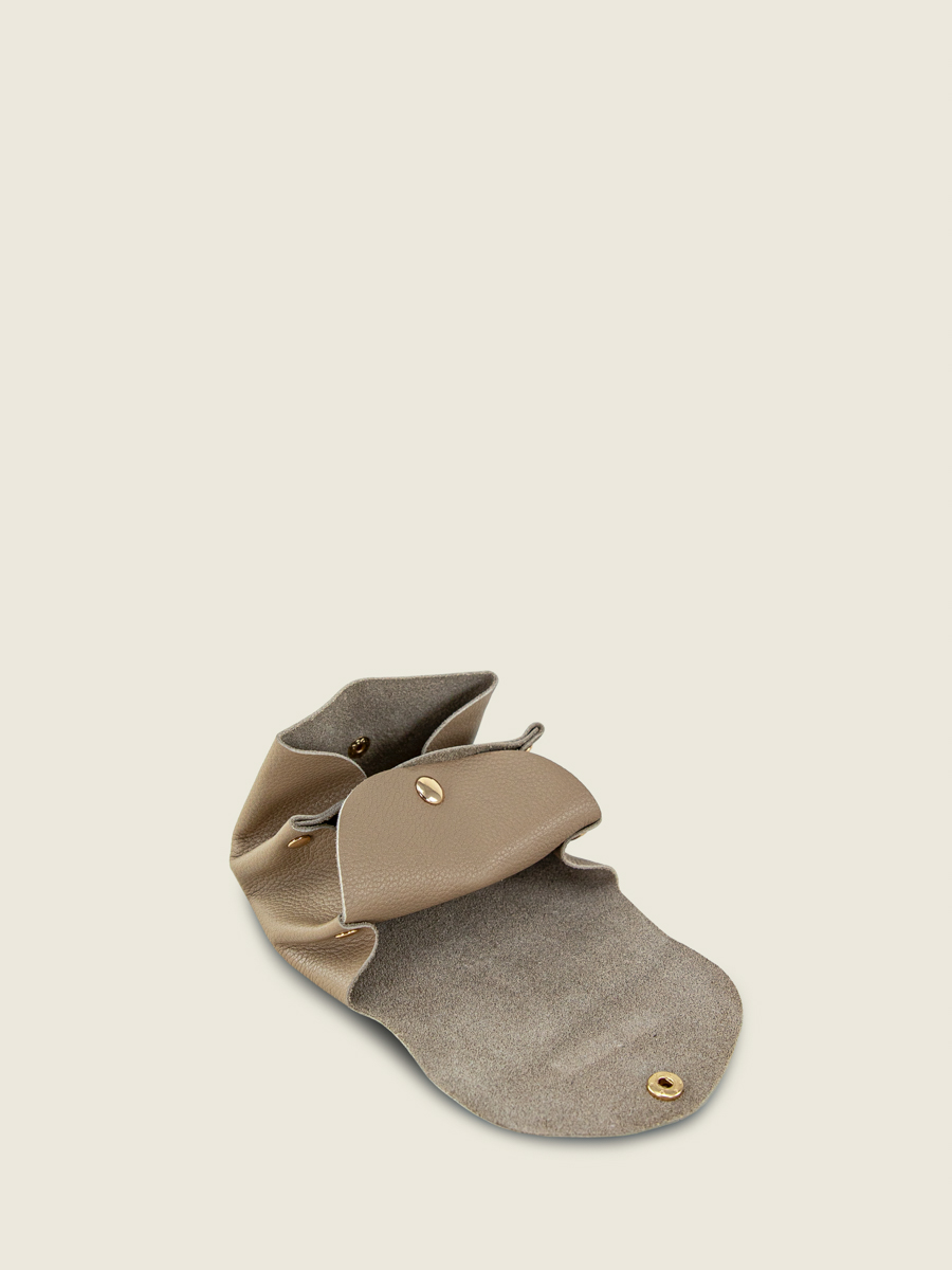 mollen-interieur-bezichtiging-legustave-purse-clp-bei