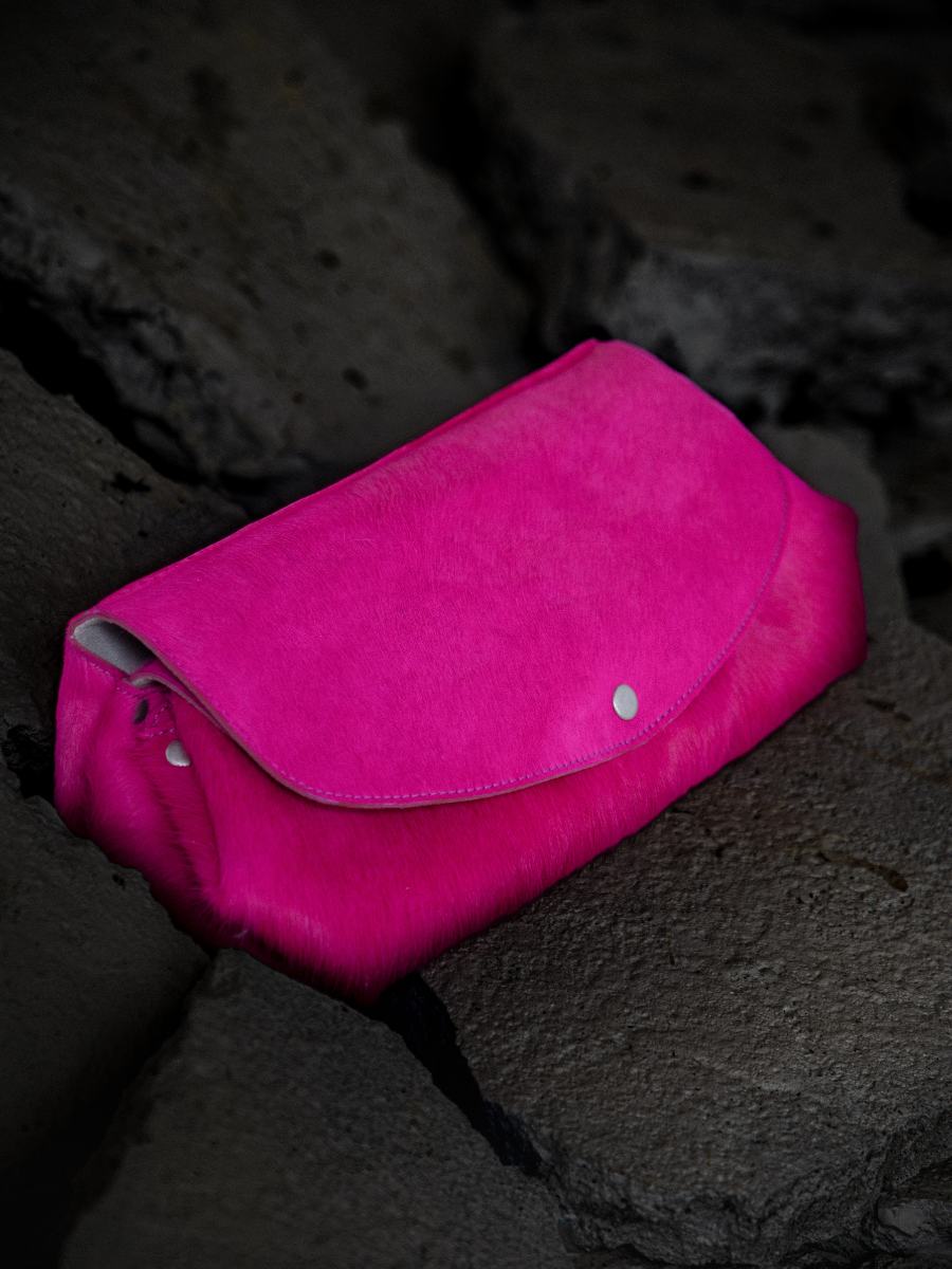 photo-vue-purse-purse-xl-leather-pink-legustave-creature-acid-pink-paul-marius-clpxl-crea-s-pi