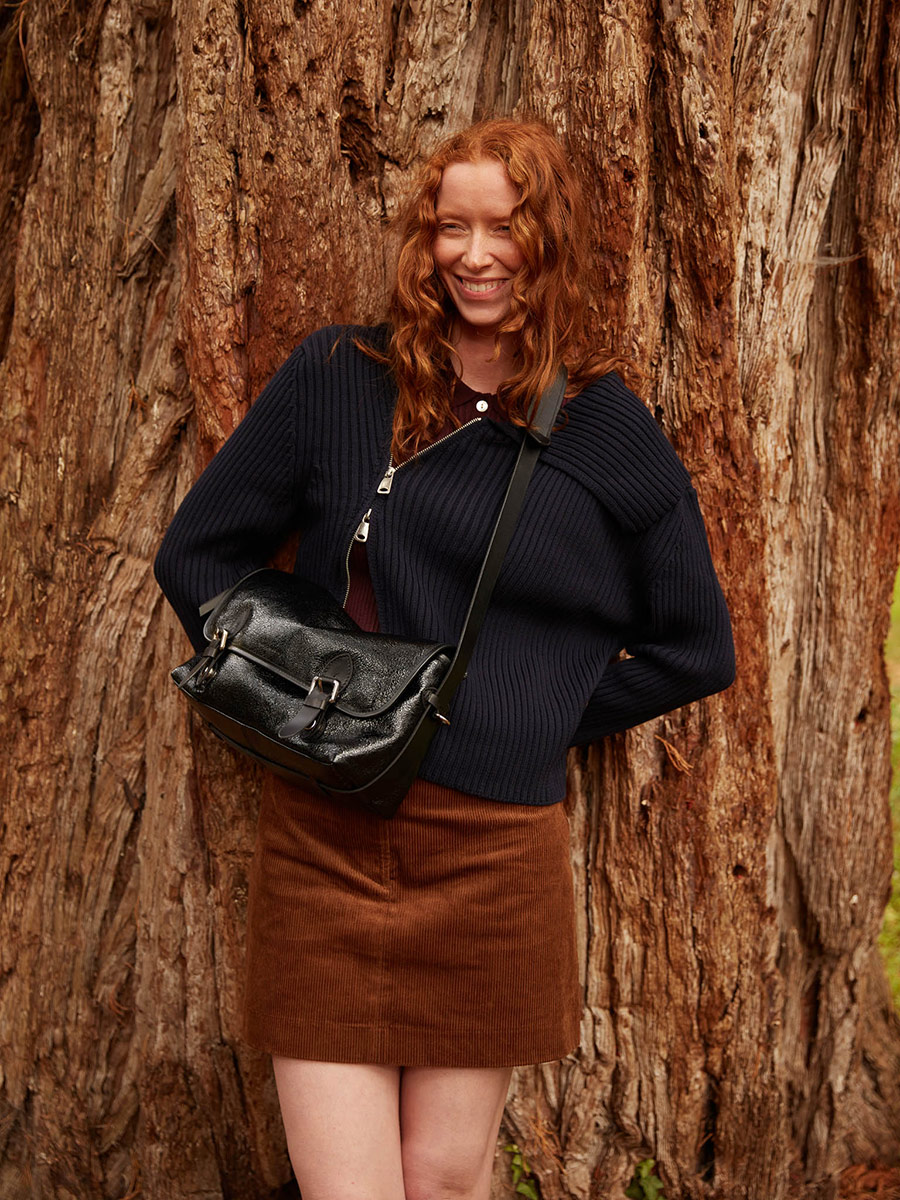 schoudertas-leer-Loulou-eclipse-achterkant