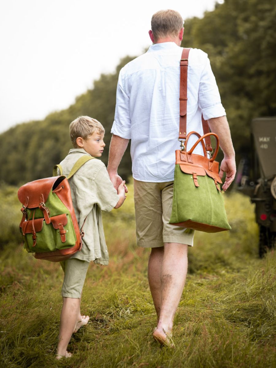 foto-overzicht-tas-tas-bruin-leer-kaki-lepilote-nomade-paul-marius-b06-oco-gr