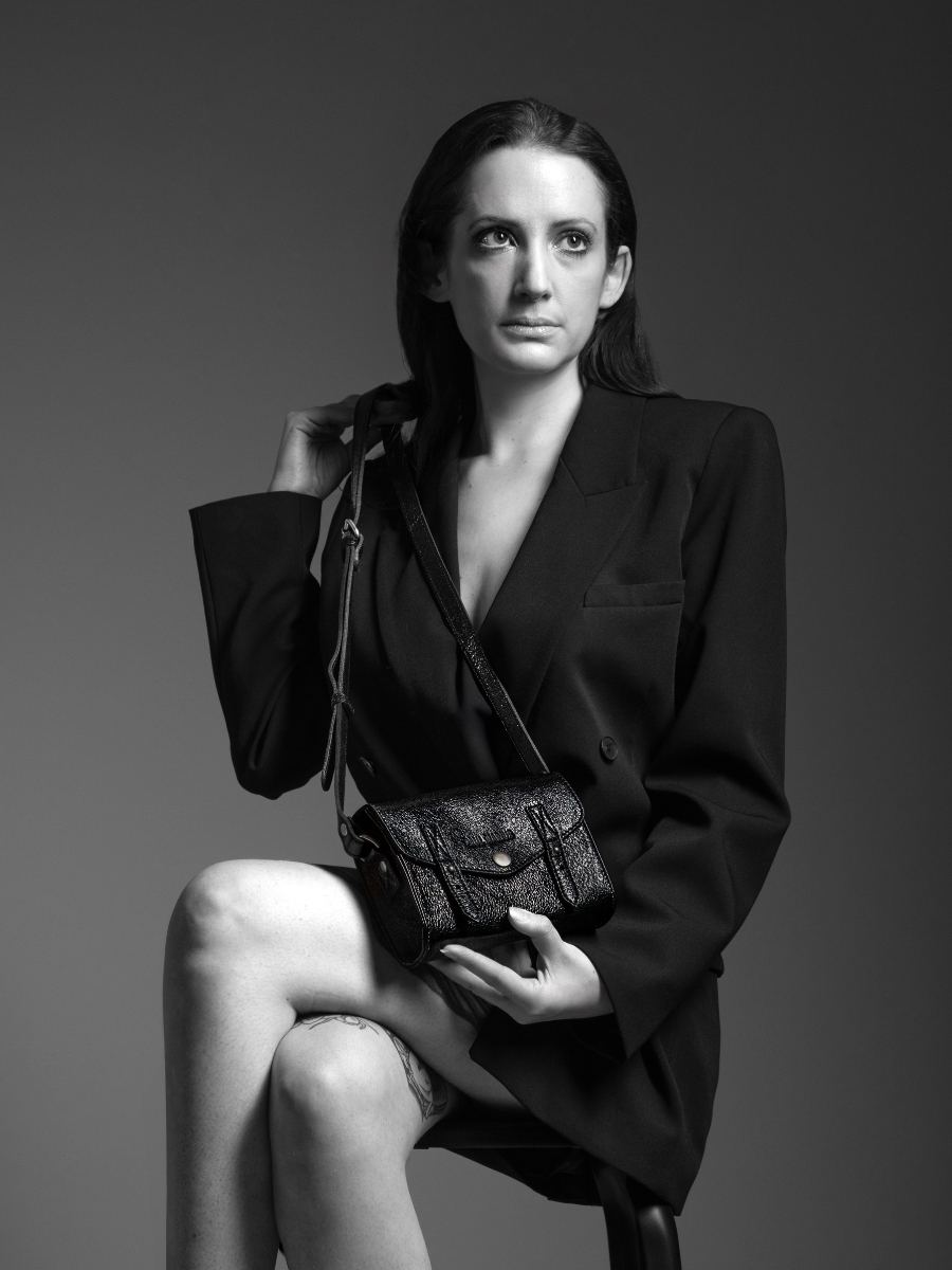 photo-bag-carrier-bandolier-LEOPARD-BLACK-SCINTILLATING-LEOPARD-INDISPENSABLE-ECLIPSE-PAUL-MARIUS-W08S-M-B