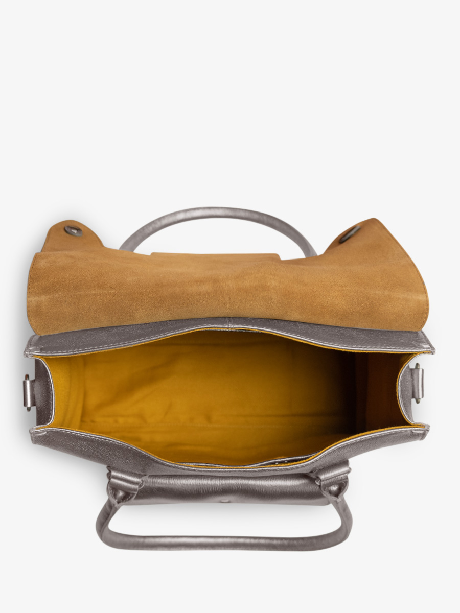 foto-interieur-handtas-leder-zilver-links-staal-paul-marius-w01m-gm