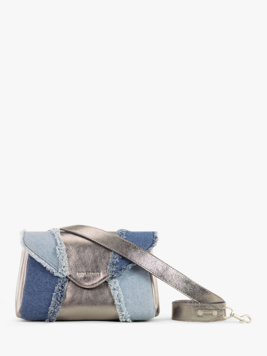 photo-front-face-bandolier-bag-leather-jean-zilver-vrouw-suzon-m-denim-staal-paul-marius-w25m-gm-denim