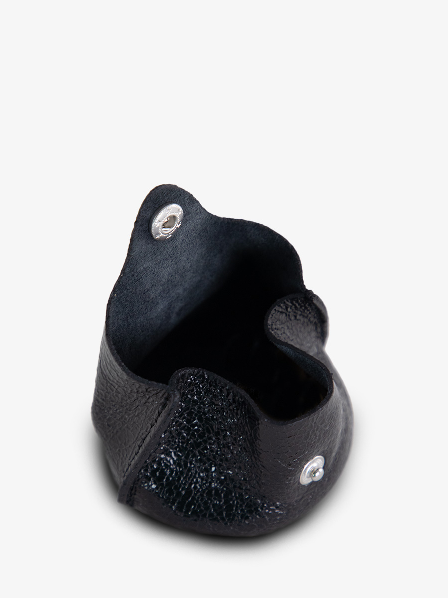 foto-interieur-handtas-leer-zwart-glinsterende-eclips-paul-marius-m56-m-b