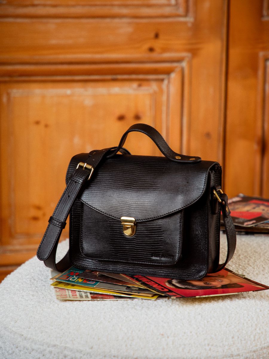 foto-view-hand-tas-leder-black-LEATHER-OF-JAY-MADEMOISELLE-GEORGE-1960-PAUL-MARIUS-W05-L-B