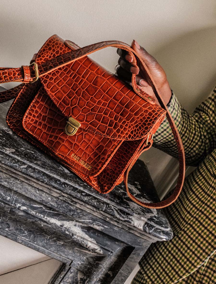 foto-mATERIAAL-BANDOULIERE-BAG-LEATHER-WOMAN-BROWN-MADEMOISELLE-GEORGE-ALLIGATOR-COCKTAIL-AMBER-PAUL-MARIUS-W05-A-L