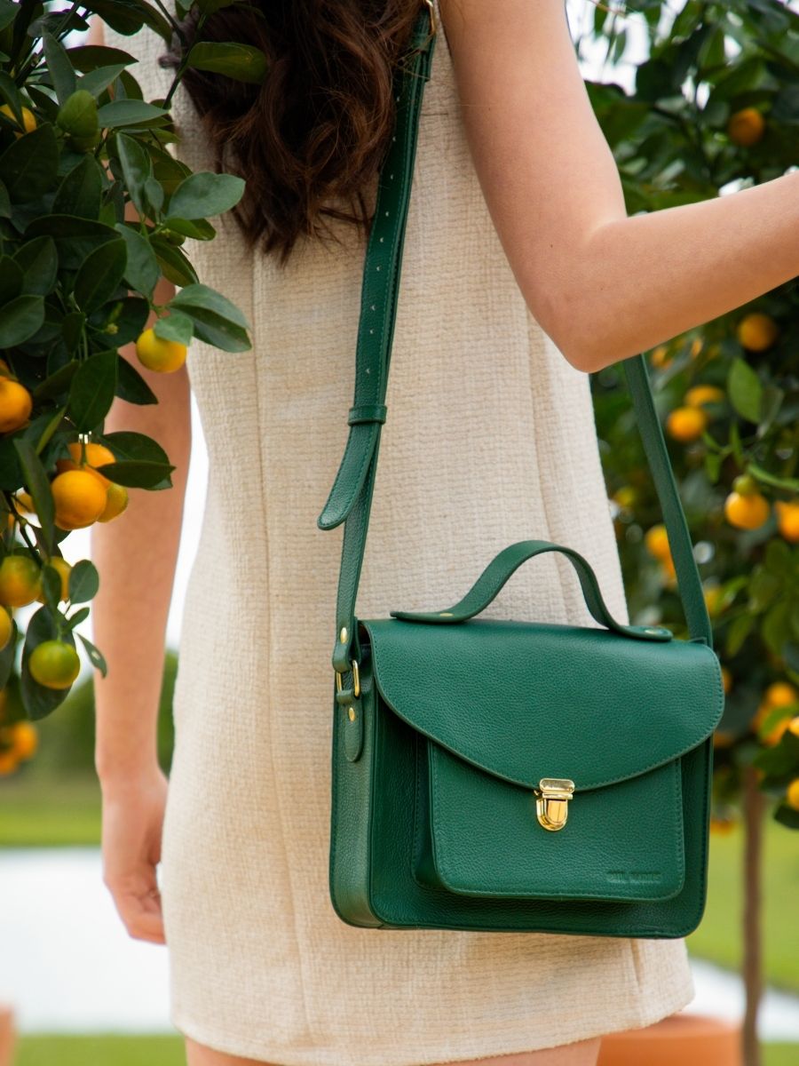 photo-face-hand-bag-leather-green-mademoiselle-orge-azur-green-imperial-paul-marius-w05-az-gr