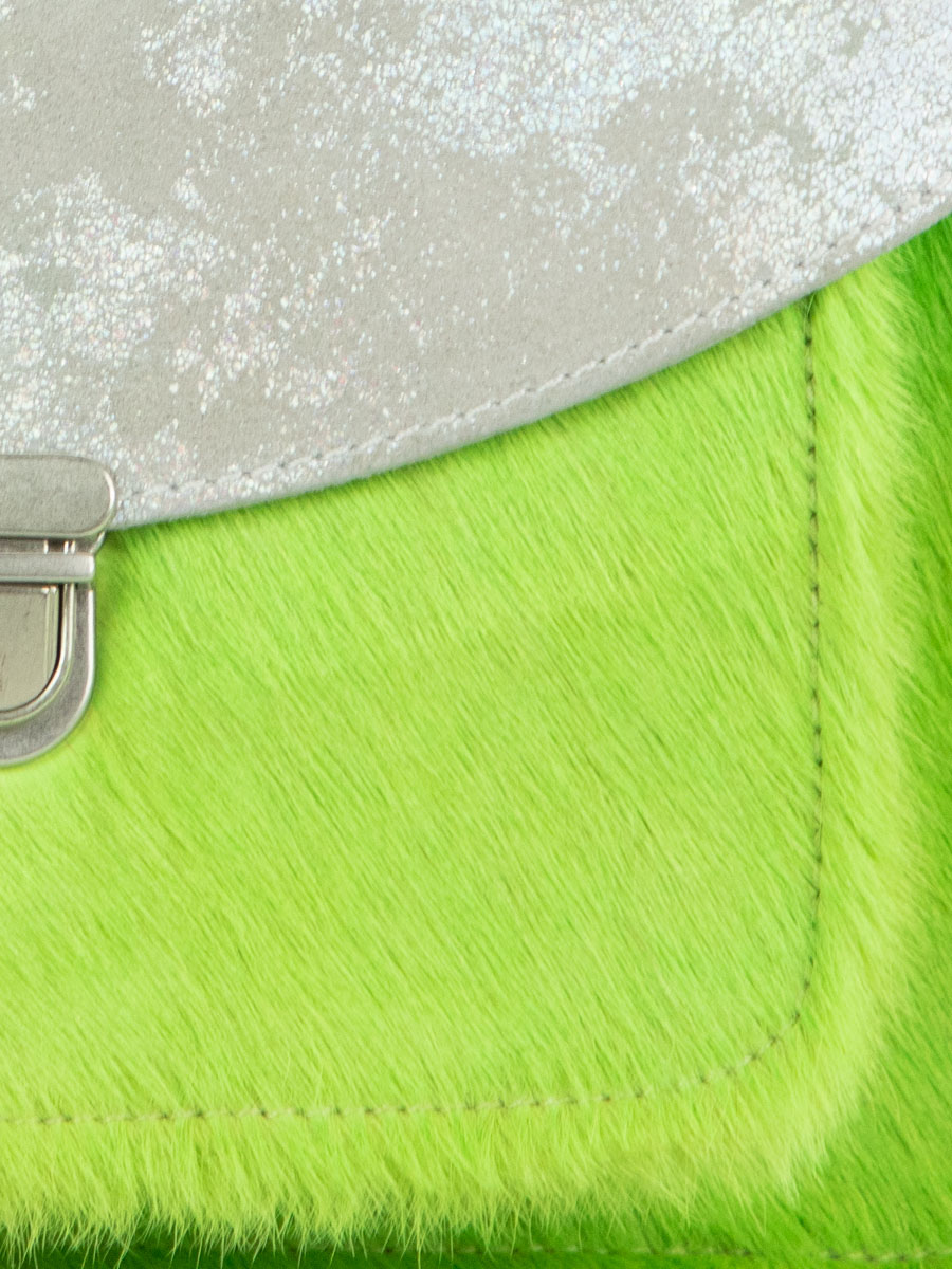 foto-vUE-ZOOM-MATERIAAL-HAND-BAG-LEATHER-GROEN-MADEMOISELLE-GEORGE-CREATURE-GROEN-ACID-PAUL-MARIUS-W05-CREA-S-GR W05-CREA-S-GR