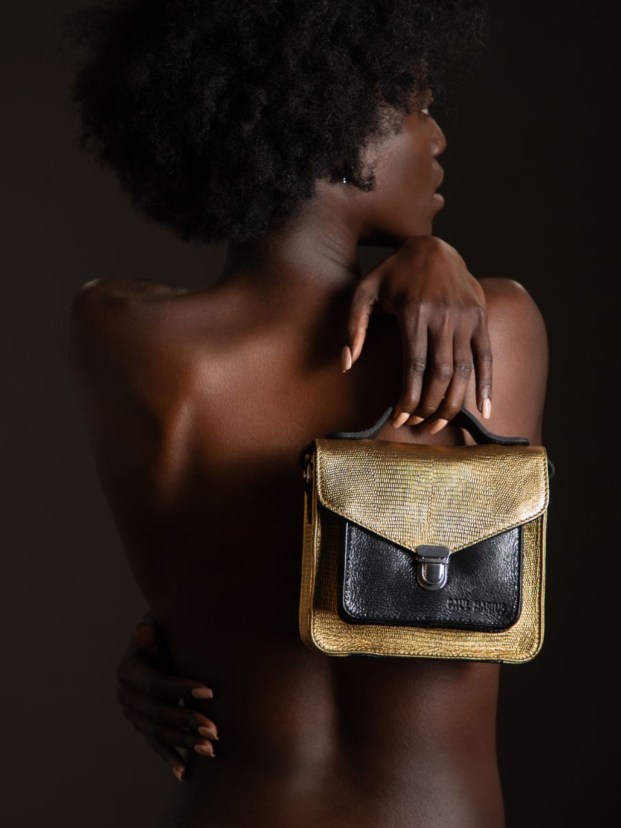 photo-focus-face-hand-bag-leather-gold-mademoiselle-george-xs-gold-black-paul-marius-w05XS-l-g-b