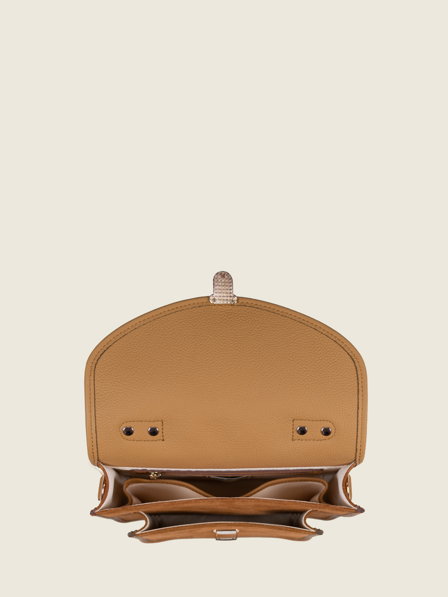 bruin-leren-bandelier-tas-mademoiselle-george-n2-fauve-binnenaanzicht-w105-su-co
