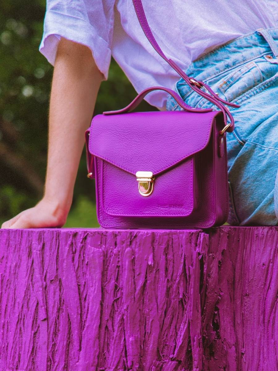 photo-focus-material-mini-bandouliere-bag-purple-mademoiselle-george-xs-sorbet-cassis-paul-marius-w05XS-sb-p