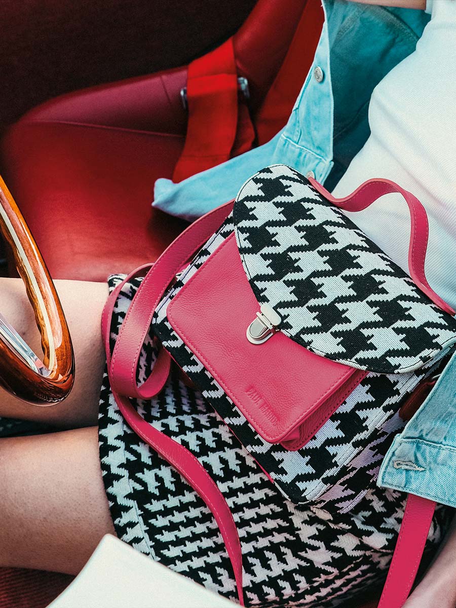 photo-porte-sac-bandouliere-cuir-rose-mademoiselle-george-allure-rose-paul-marius-w05-hs2-pi