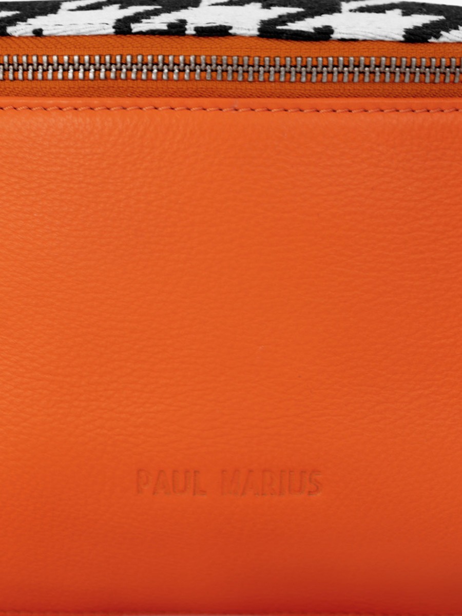 foto-vUE-INTERIEUR-BANANA-BAG-DOOR-LEATHER-ORANGE-ALLURE-ORANGE-PAUL-MARIUS-M503-HS2-O