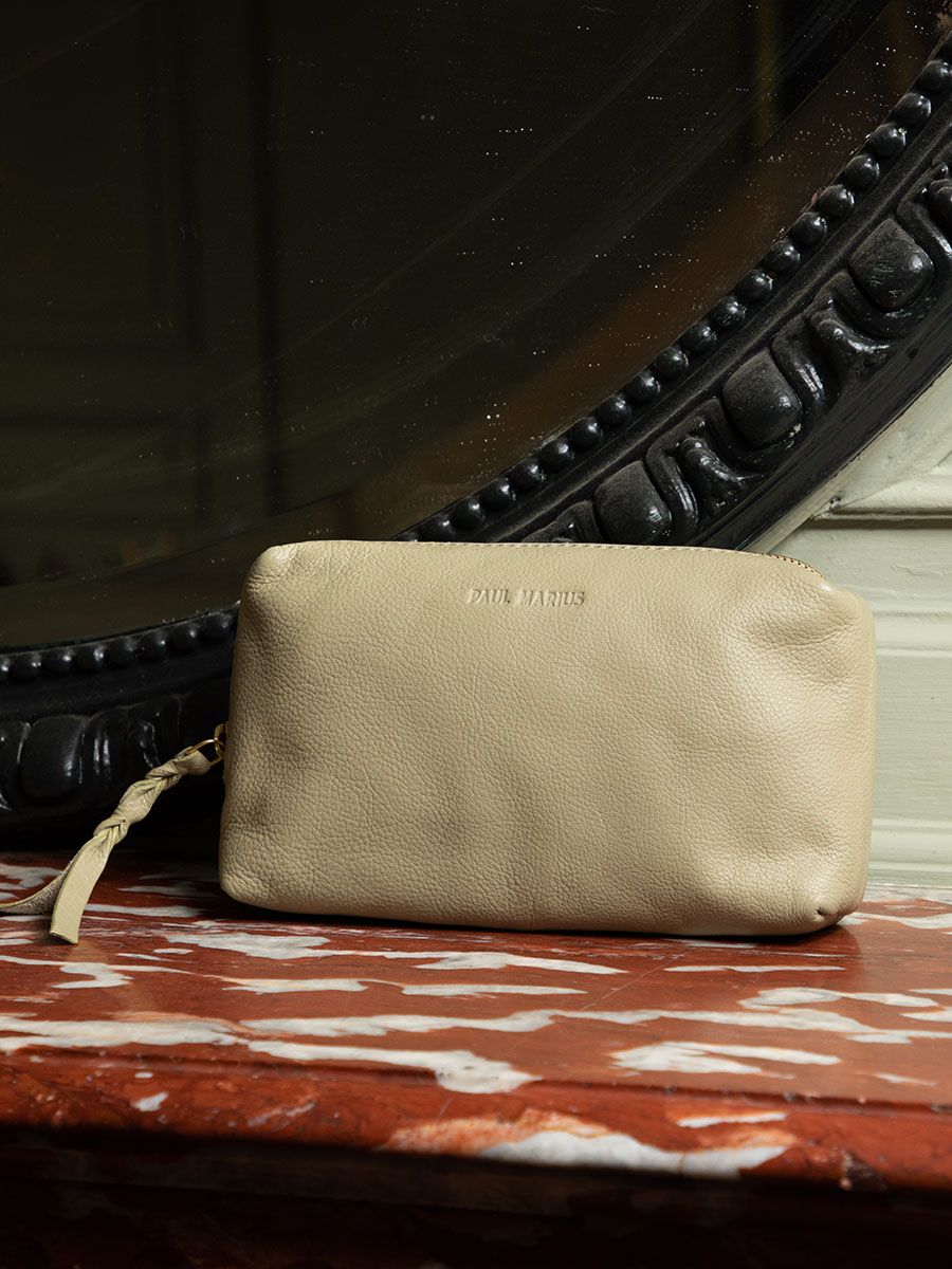 foto-make-up etui-houder-leer-groen-adele-art-deco-amandel-paul-marius-m500-ad-al