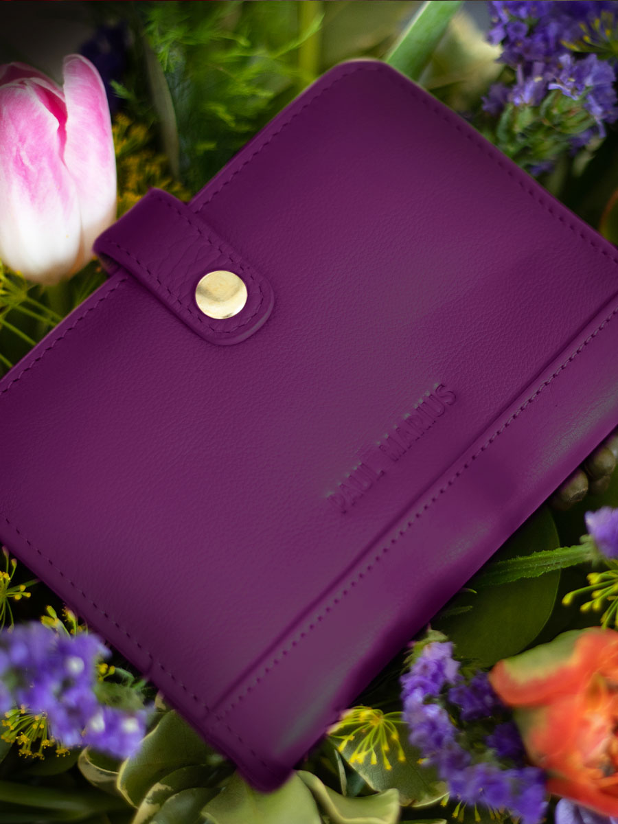 foto-portee-wallet-leer-violet-jeanne-art-deco-zinzolin-paul-marius-m34-ad-zi