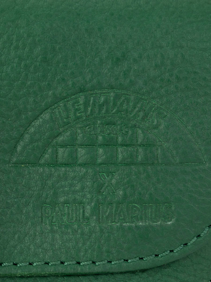 foto-vue-dos-etui-lunettes-cuir-vert-etui-a-lunettes-le-mans-classique-paul-marius-m49-lemans-dg