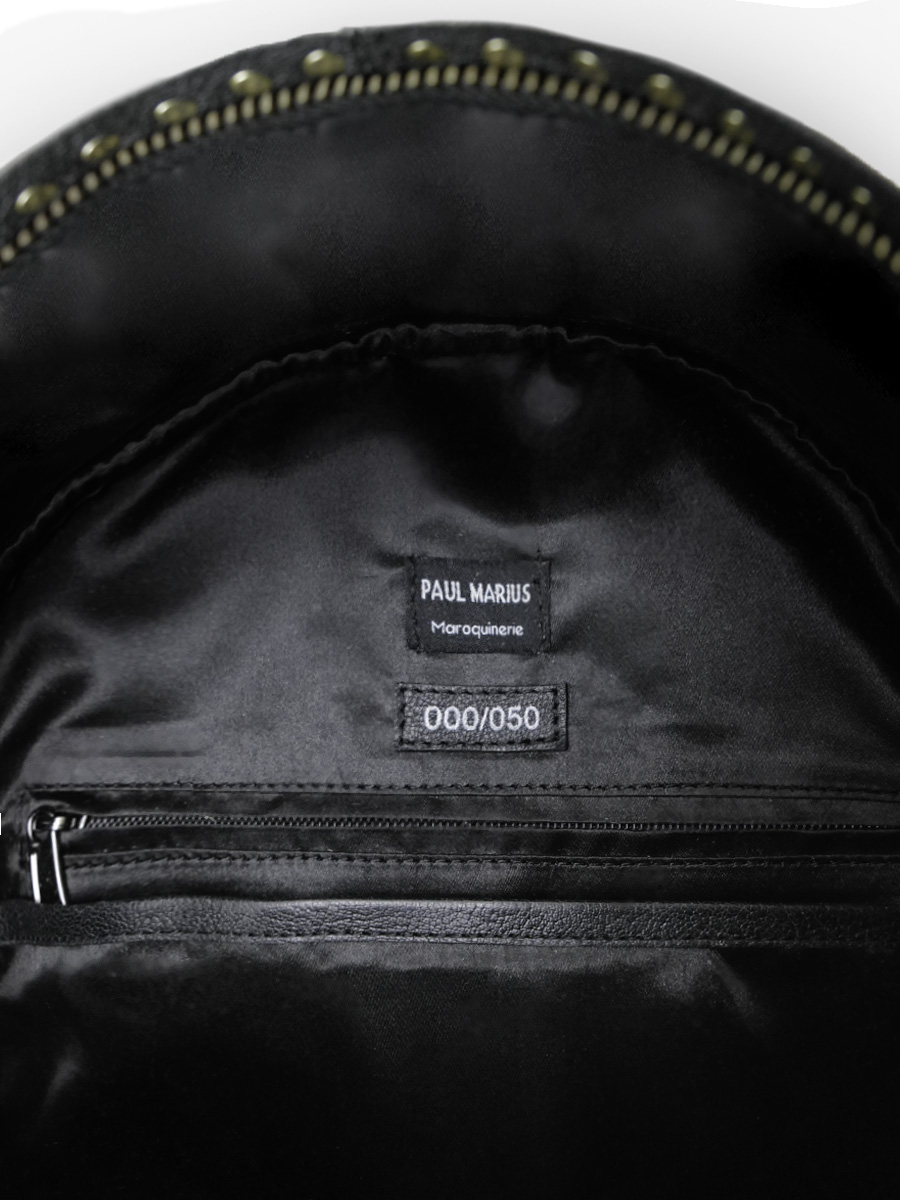 foto-interieur-sac-a-dos-cuir-vrouw-noir-intrepide-noir-paul-marius-m37-bed-op3