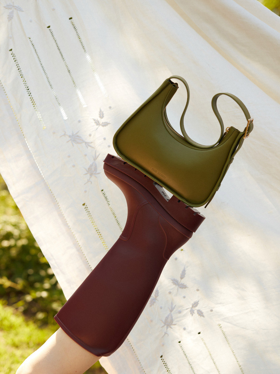 mini tasje-maple-leather-victory-xs-green-olive-zoom-material-view-w54xs-gr-o