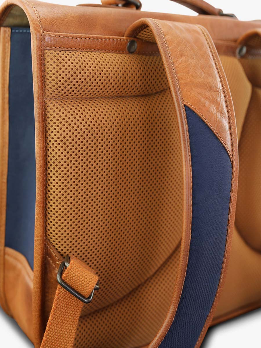 foto-interieur-school-bord-blauw-school-blauw-school-paul-marius-m06s14-ol-ox-blu