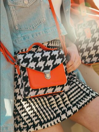 Mademoiselle George XS Allure - Oranje