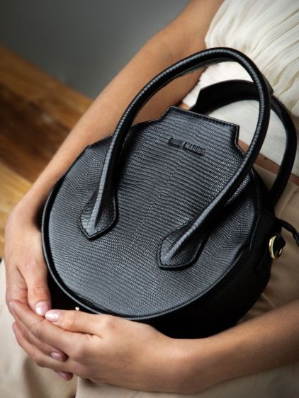 Aline 1960 - gitzwart