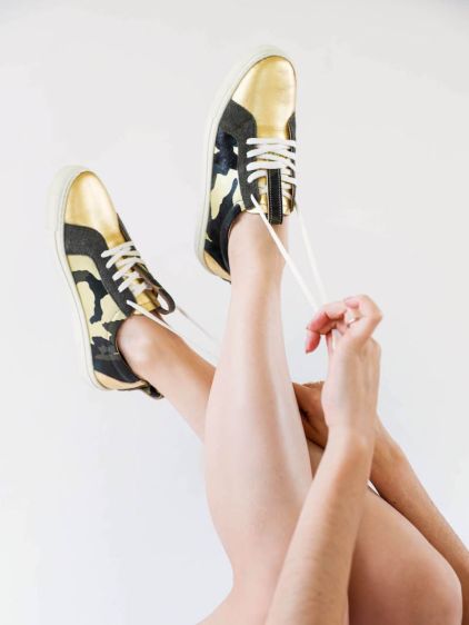 PM002 - Camouflage Khaki / Goud