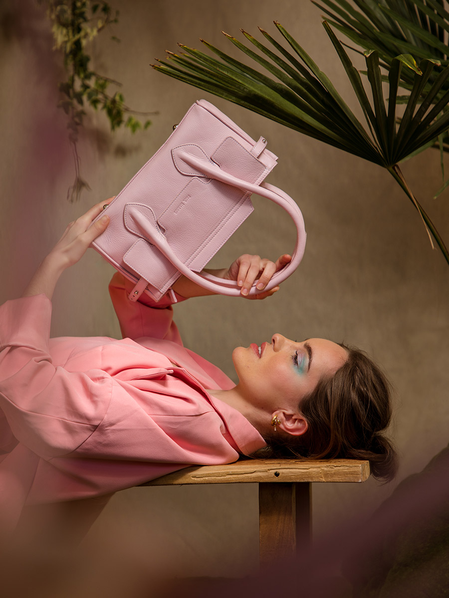foto-handtas-leder-roze-madeleine-s-pastel-poeder-paul-marius-w31s-pt-pi