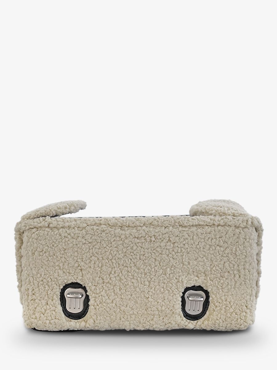 foto-achtertas-leder-zwart-vakvrouw-himalaya-zwart-olie-paul-marius-p02-sh-w-obl