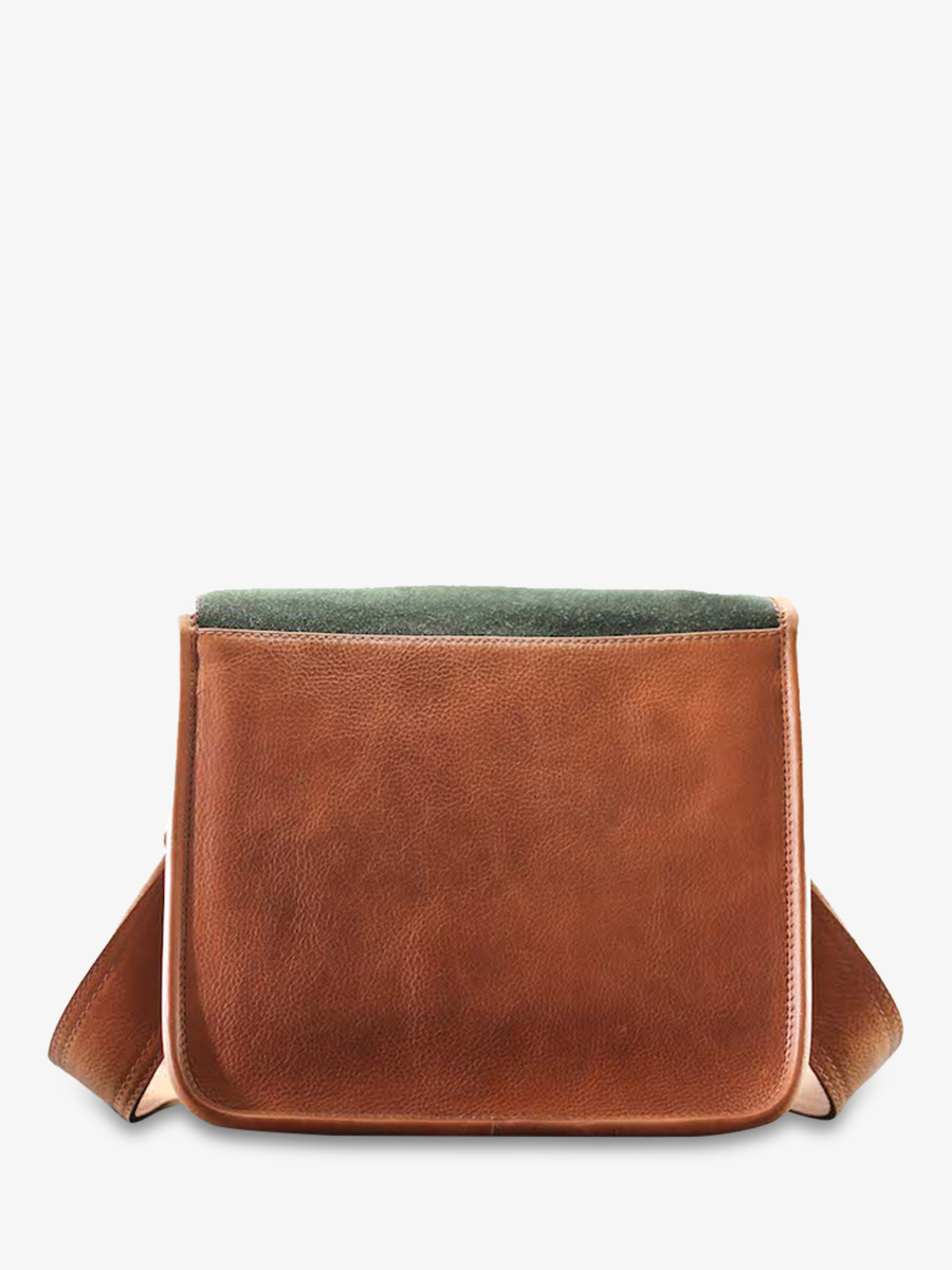 foto-rugzak-draagtas-vrouw-leder-bruin-groen-lasacoche-s-pampa-natuur-groen-bos-paul-marius-m72s10-ol-gf