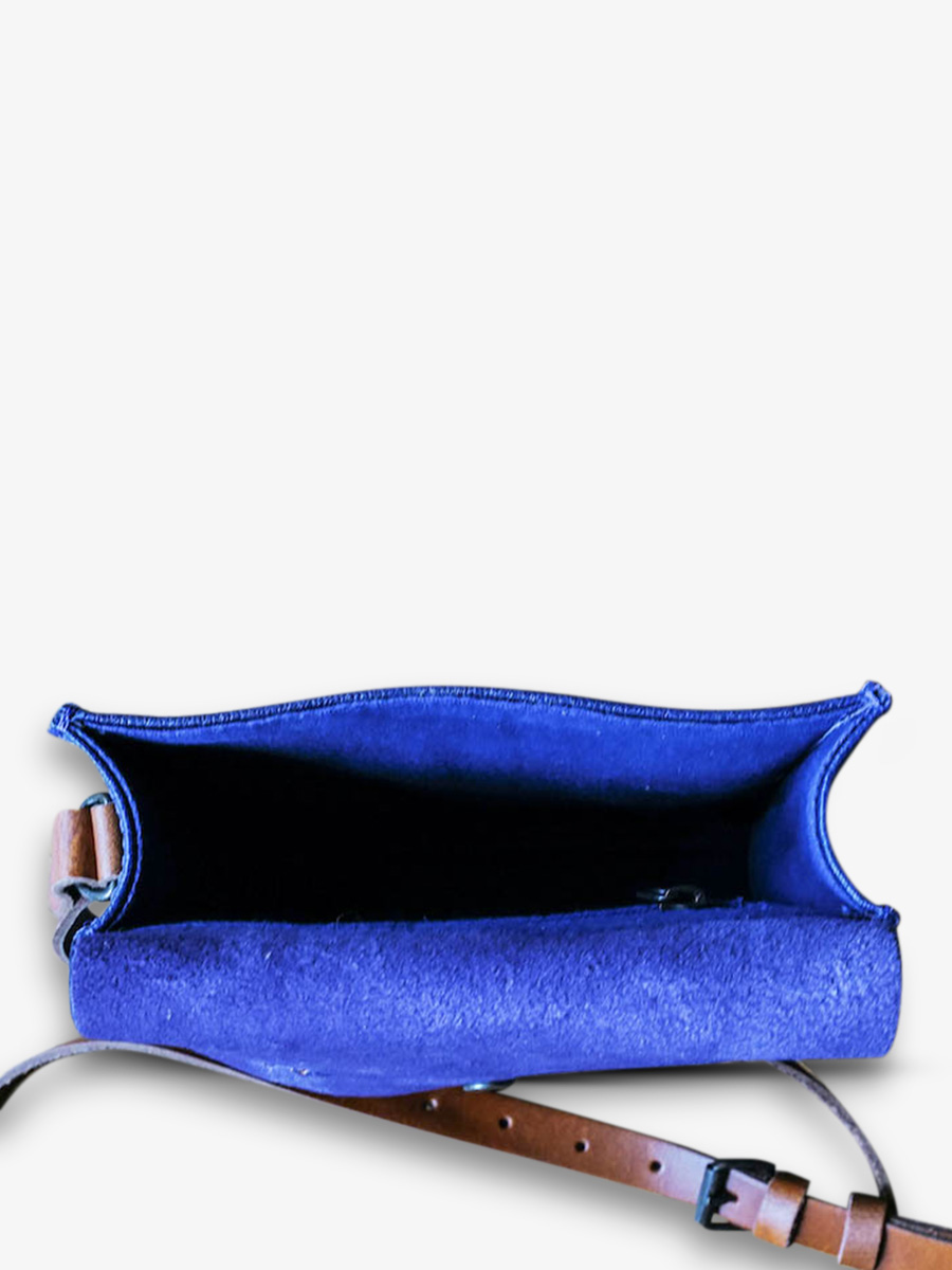 foto-interieur-bandouliere-tas-vrouw-leder-blauw-mini-onmisbaar-egyptisch-blauw-paul-marius-w08s-egb